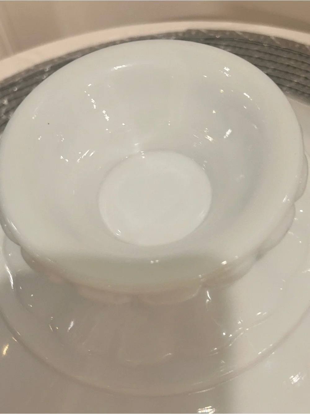 Vintage 1950s-60s Westmoreland White Milk Glass Bowl Ring & Petal Footed